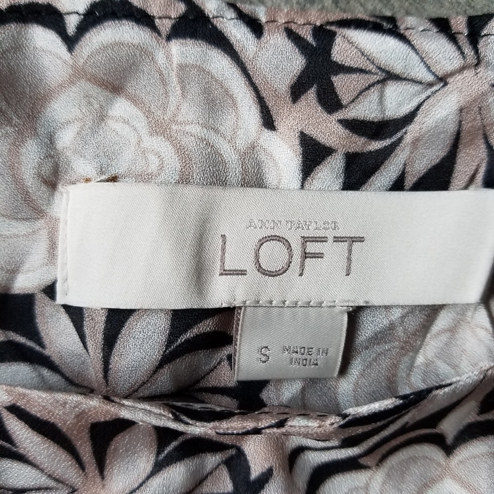 ☀️3/$25 Loft Pink Brown Print Career Blouse B7 - Picture 3 of 8